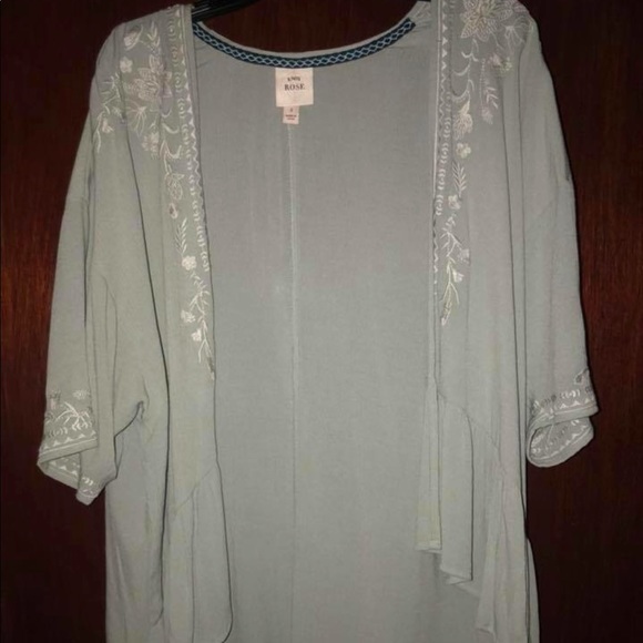 Cardigan - Picture 1 of 1